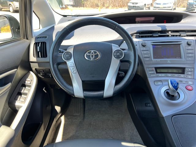 Used 2014 Toyota Prius Four FWD image 17