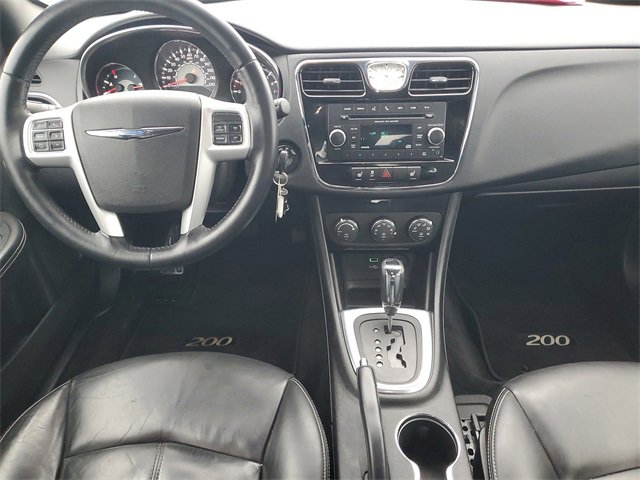 Used 2014 Chrysler 200 Limited image 10