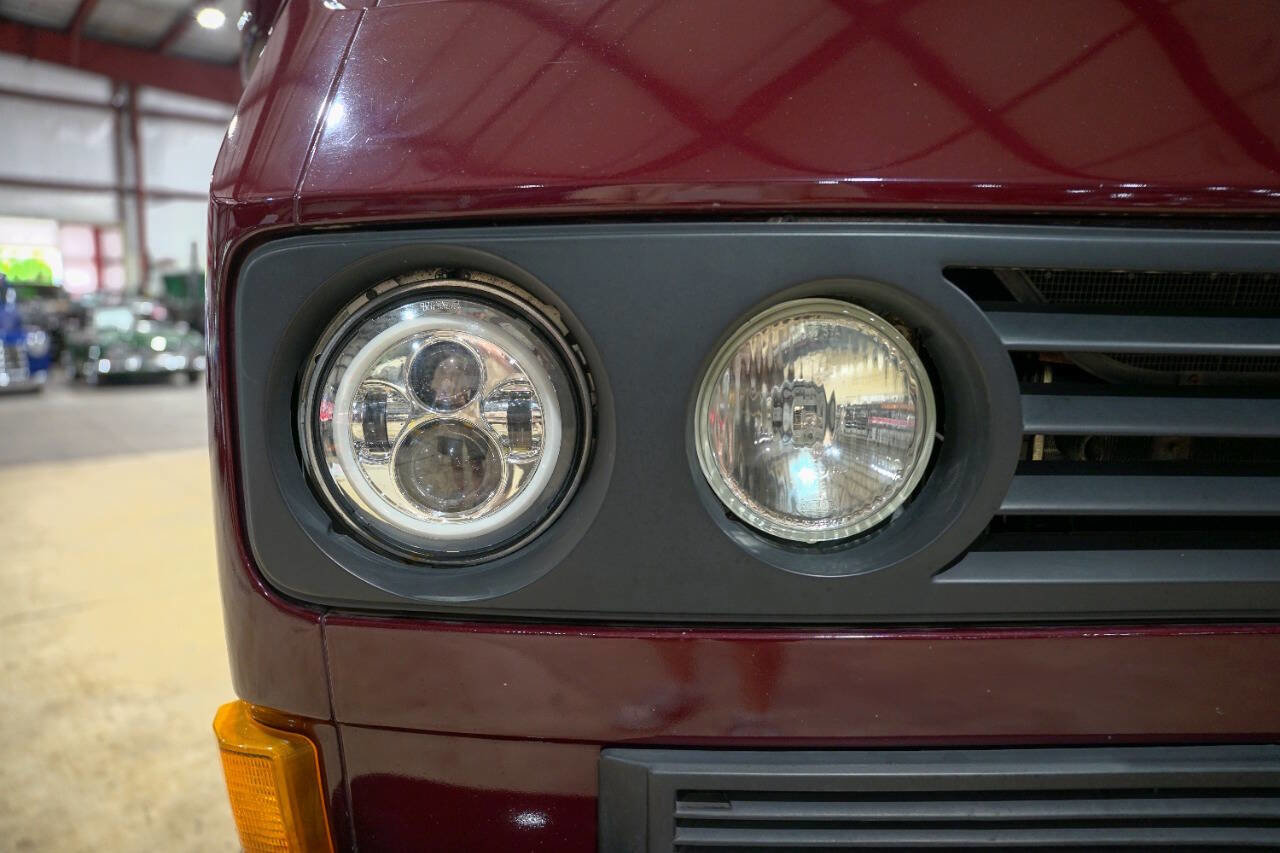 Used 1990 Volkswagen Vanagon Multi-Van image 27