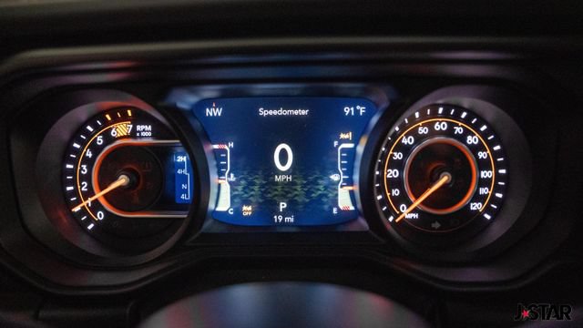 New 2025 Jeep Wrangler Unlimited Rubicon w/ Safety Group AWD/4WD image 6