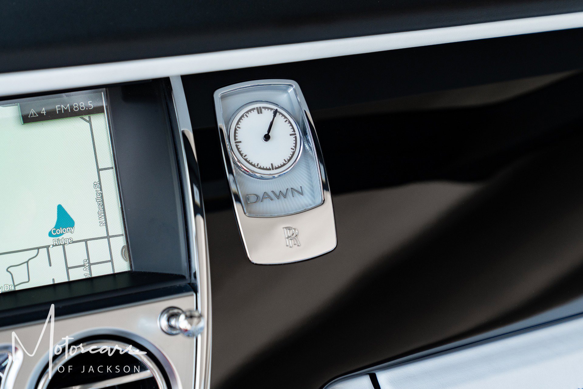 Used 2019 Rolls-Royce Dawn RWD image 31