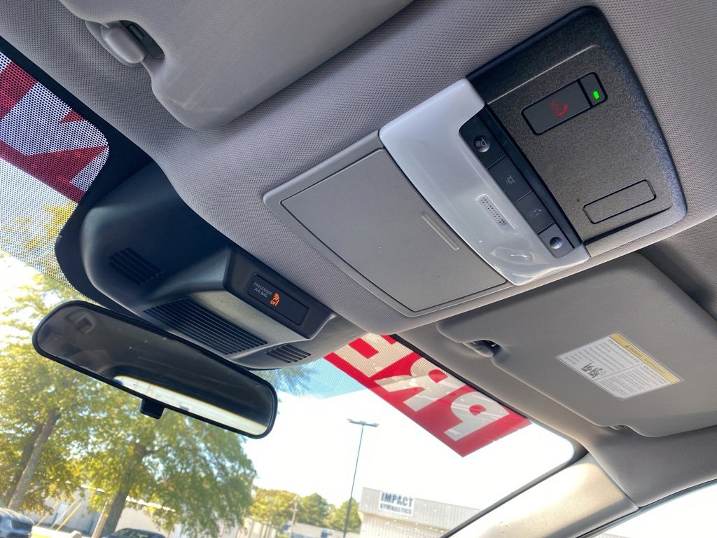 Used 2021 Nissan Rogue SV image 20