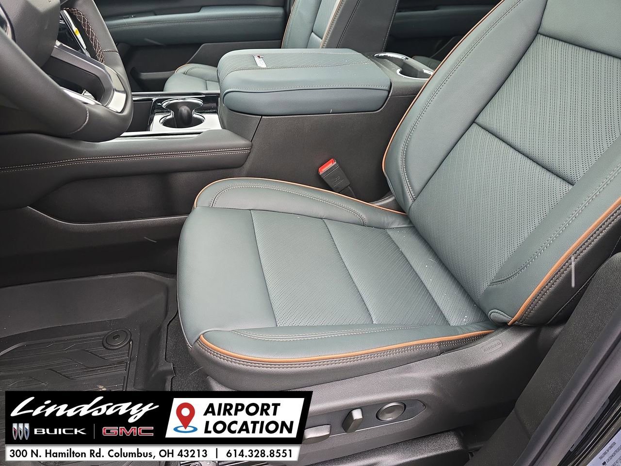 New 2026 GMC Yukon XL AT4 w/ LPO, Floor Liner Package image 21