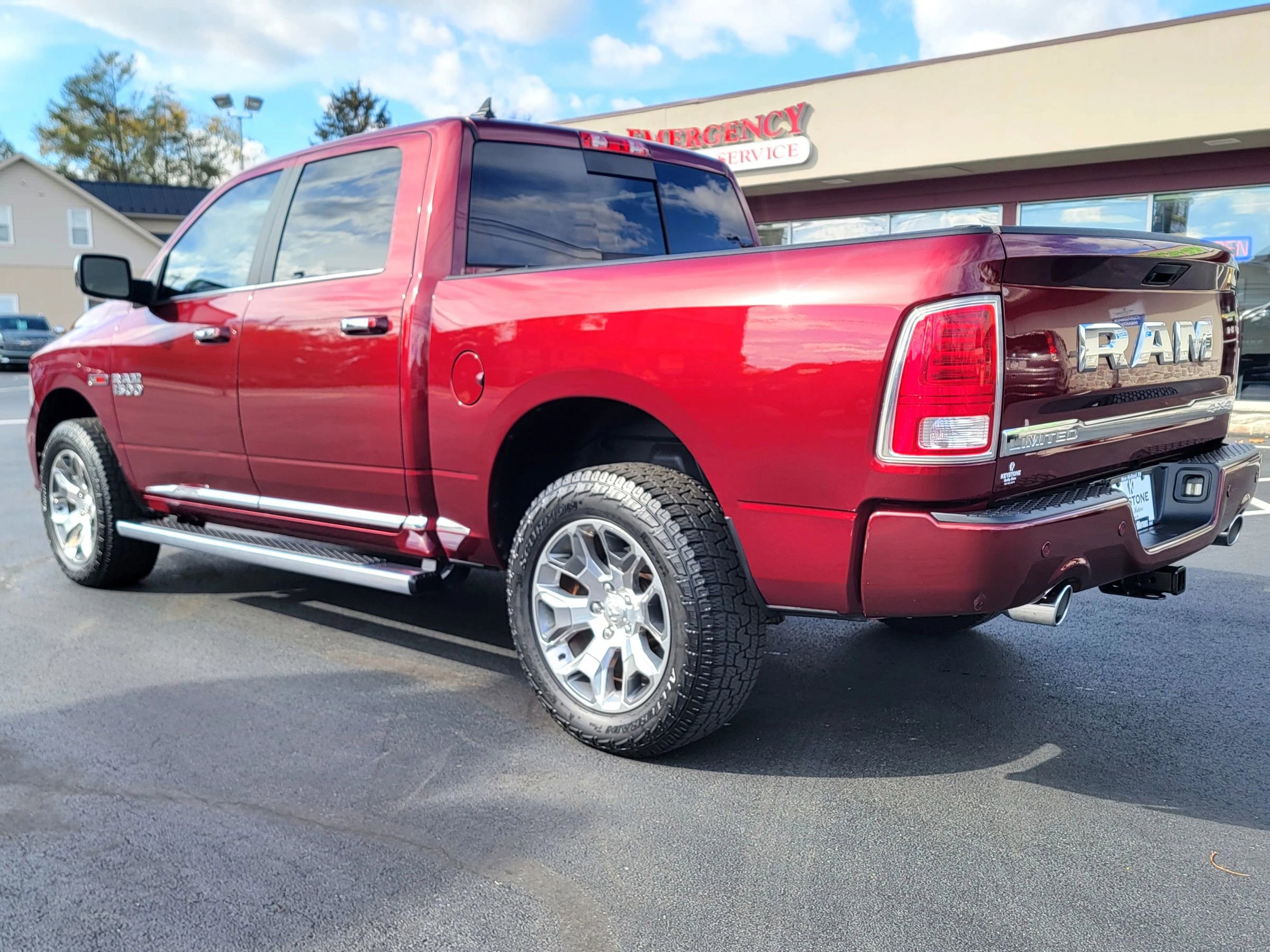 Used 2018 RAM 1500 Limited image 7
