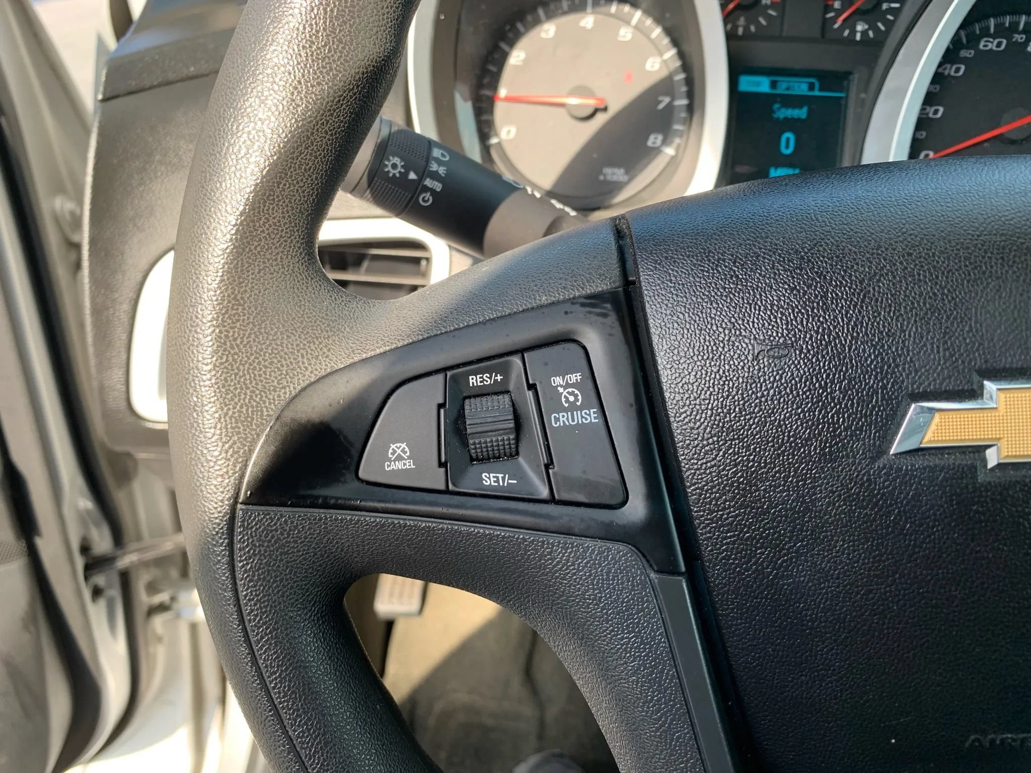Used 2017 Chevrolet Equinox LS AWD/4WD image 14