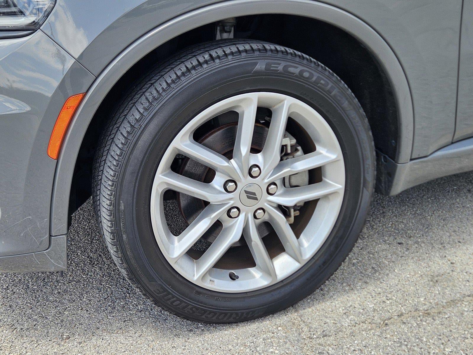Used 2023 Dodge Durango GT RWD image 9