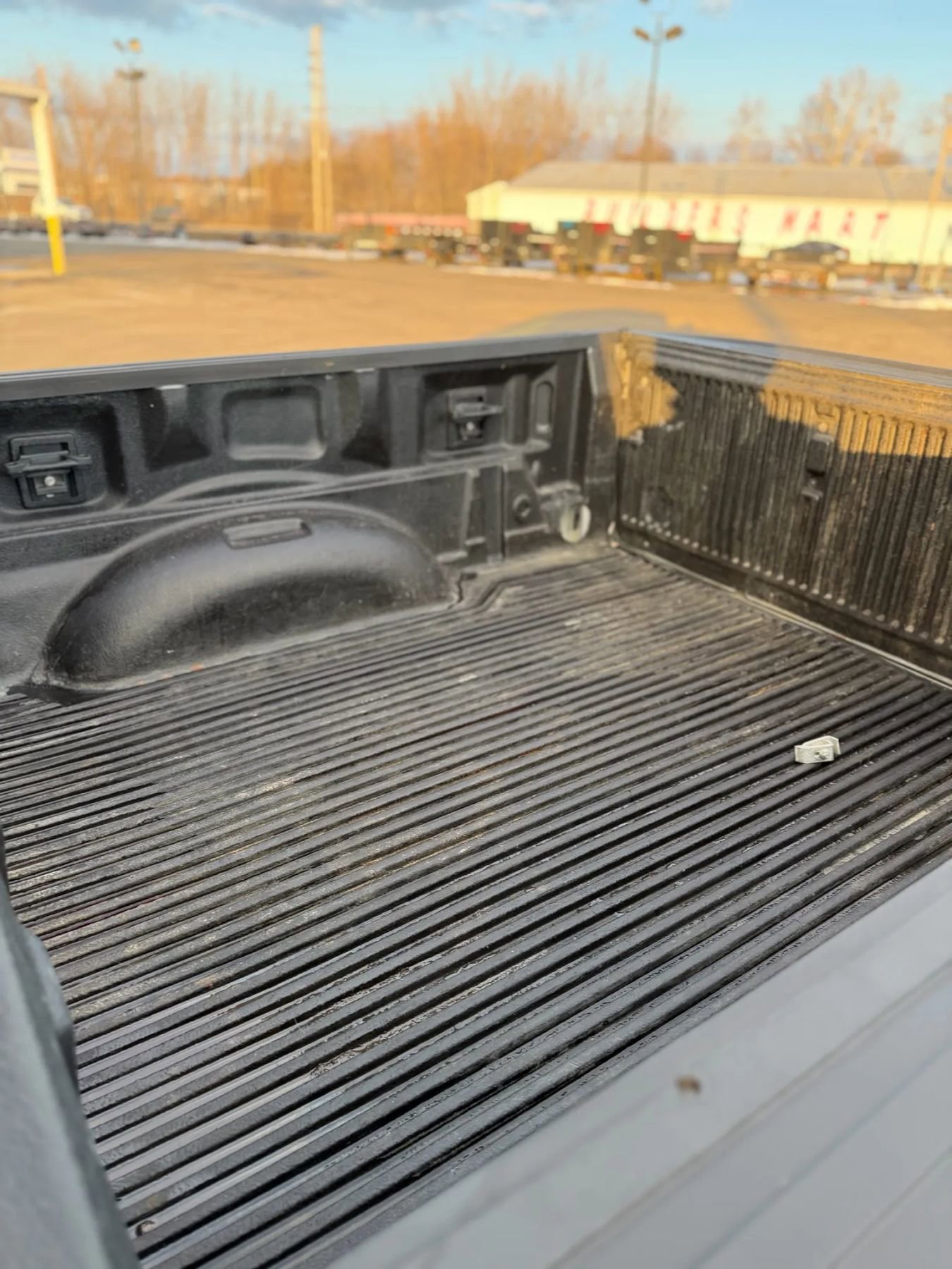 Used 2017 Ford F150 XLT w/ Equipment Group 301A Mid image 9