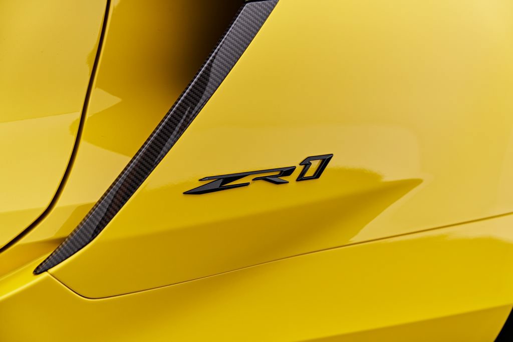 Used 2026 Chevrolet Corvette ZR1 w/ ZR1 Carbon Fiber Aero Package RWD image 34