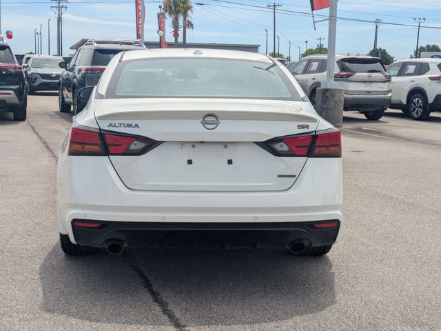 Used 2024 Nissan Altima 2.0 SR FWD image 4