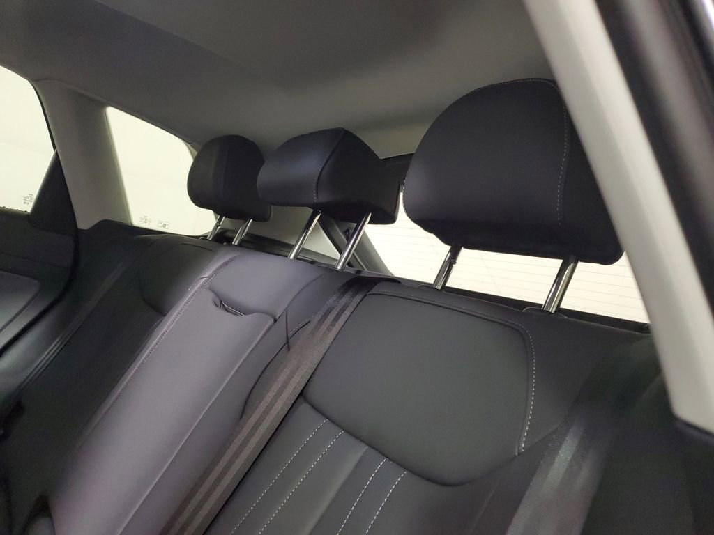 New 2026 Audi Q3 quattro 2.0T image 13