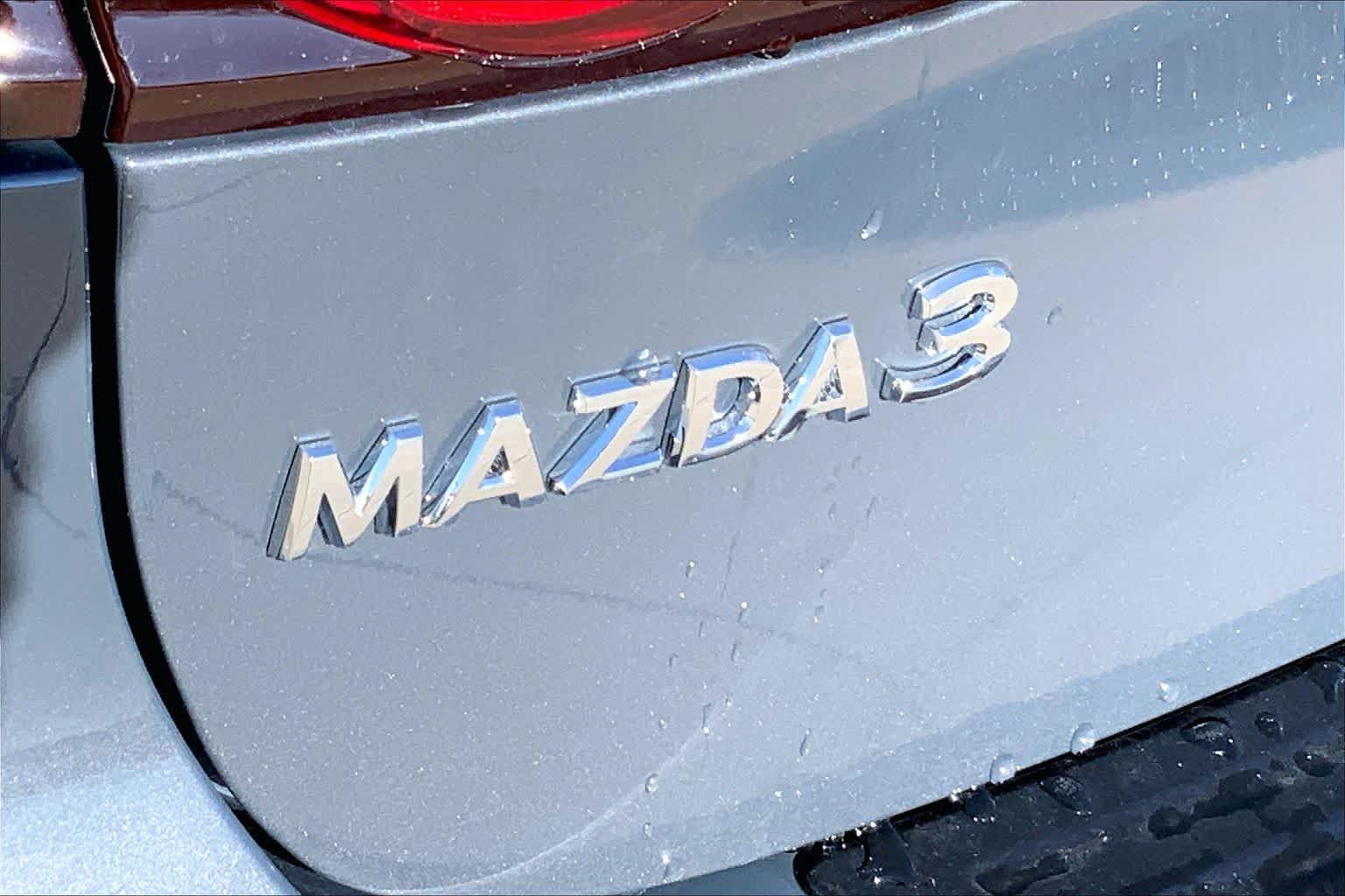 New 2026 MAZDA MAZDA3 2.5 S Hatchback w/ Premium Pkg FWD image 15