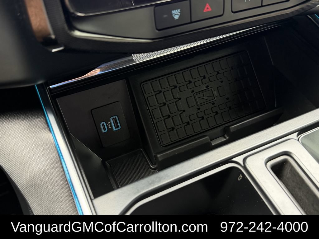 Used 2023 Ford F150 Lightning Platinum AWD/4WD image 24