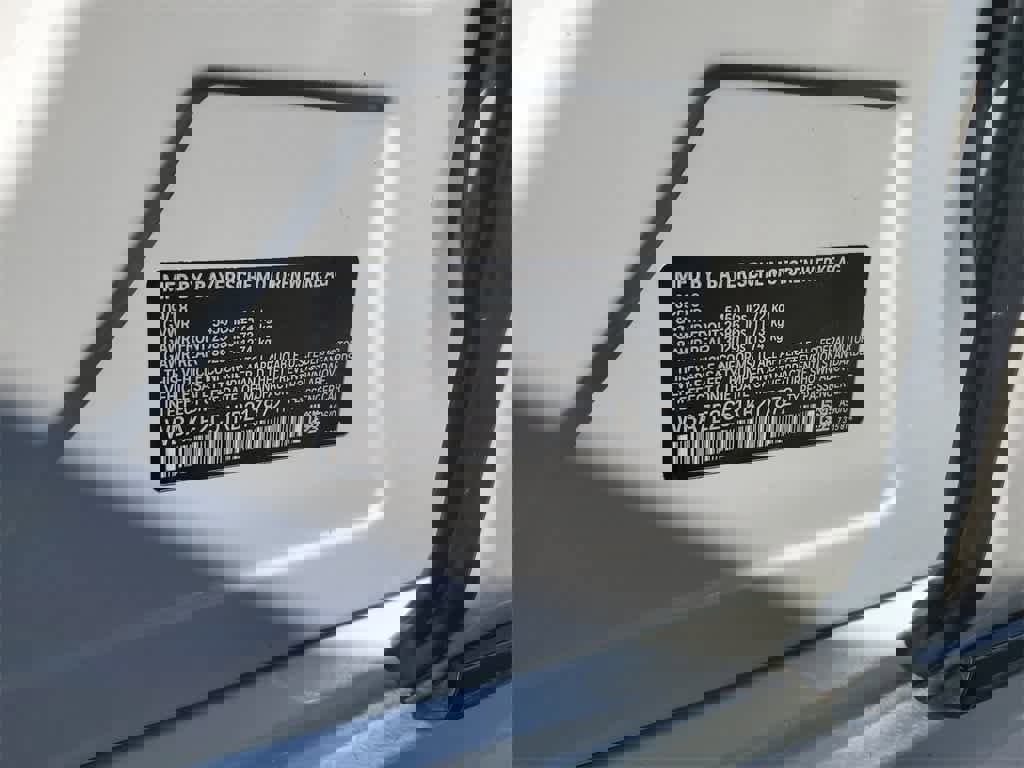 Used 2019 BMW 740i w/ Executive Package image 18