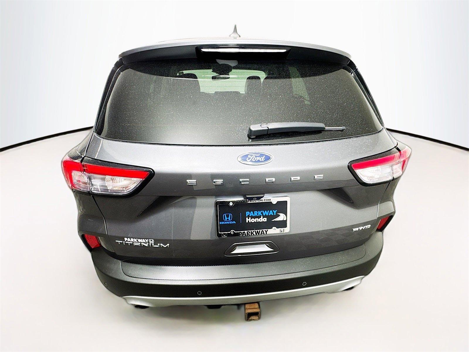 Used 2021 Ford Escape Titanium w/ Class II Trailer Tow Package image 6