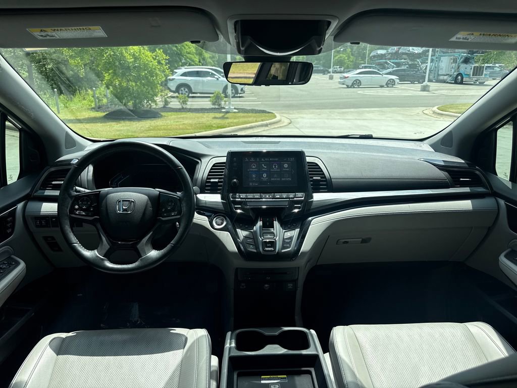 Used 2022 Honda Odyssey Elite image 17