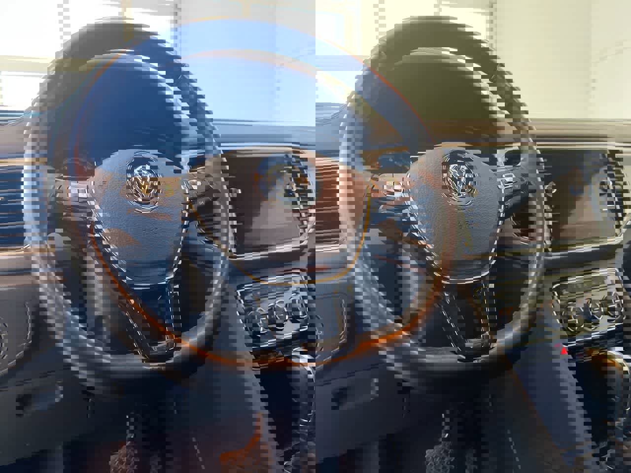 Used 2018 Volkswagen Atlas SEL image 14