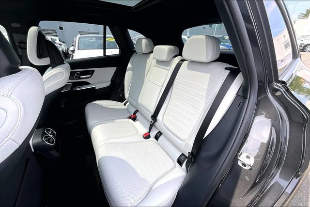 Certified 2025 Mercedes-Benz GLC 350e 4MATIC w/ AMG Line image 17