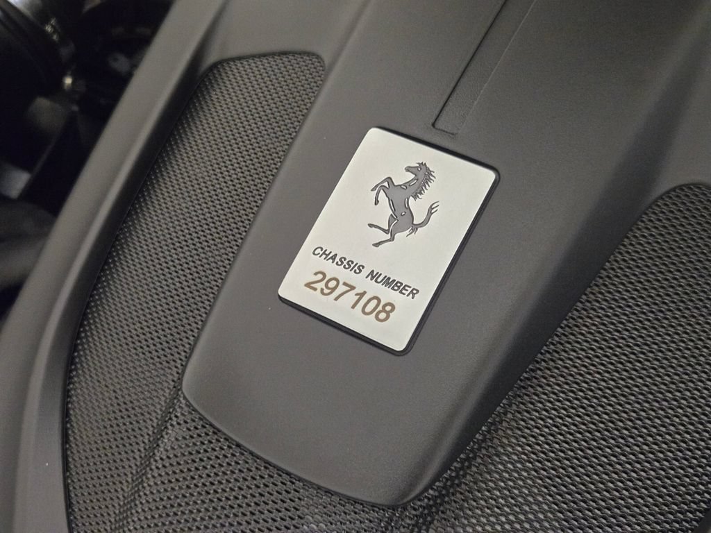 Used 2023 Ferrari Portofino M RWD image 32