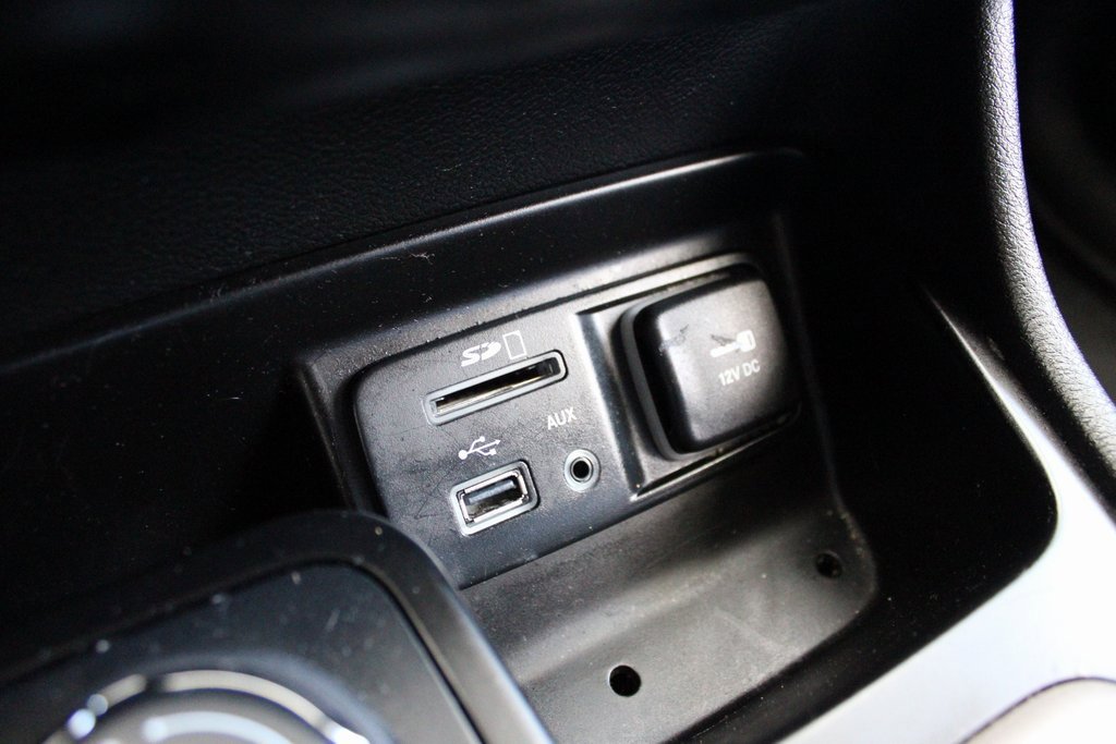 Used 2014 Jeep Cherokee Latitude image 35