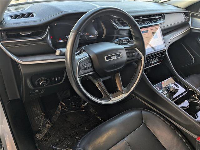 Used 2021 Jeep Grand Cherokee L Limited AWD/4WD image 10