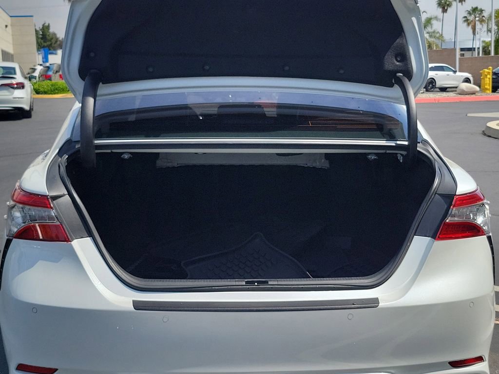 Used 2018 Toyota Camry XSE w/ Protection Package (Q1) image 9