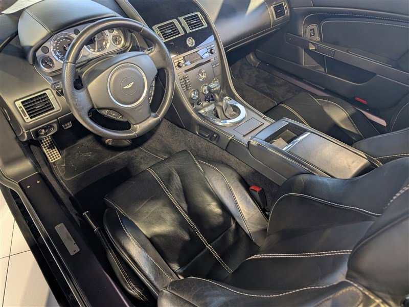 Used 2008 Aston Martin V8 Vantage Roadster image 26