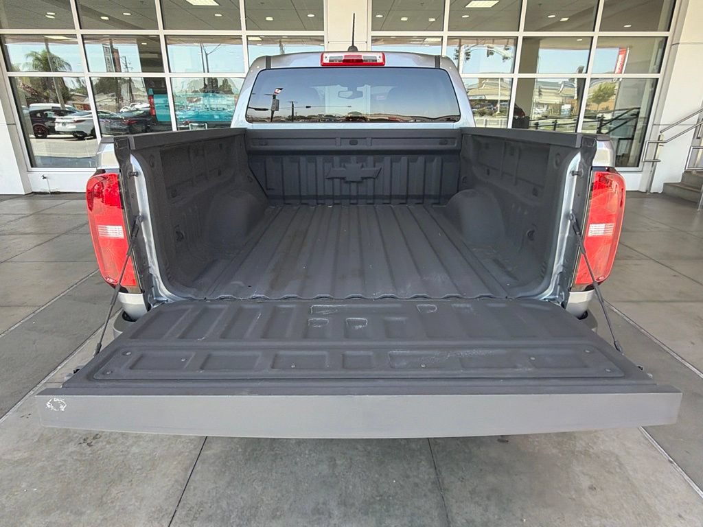 Used 2019 Chevrolet Colorado LT w/ Colorado RST Special Edition RWD image 14