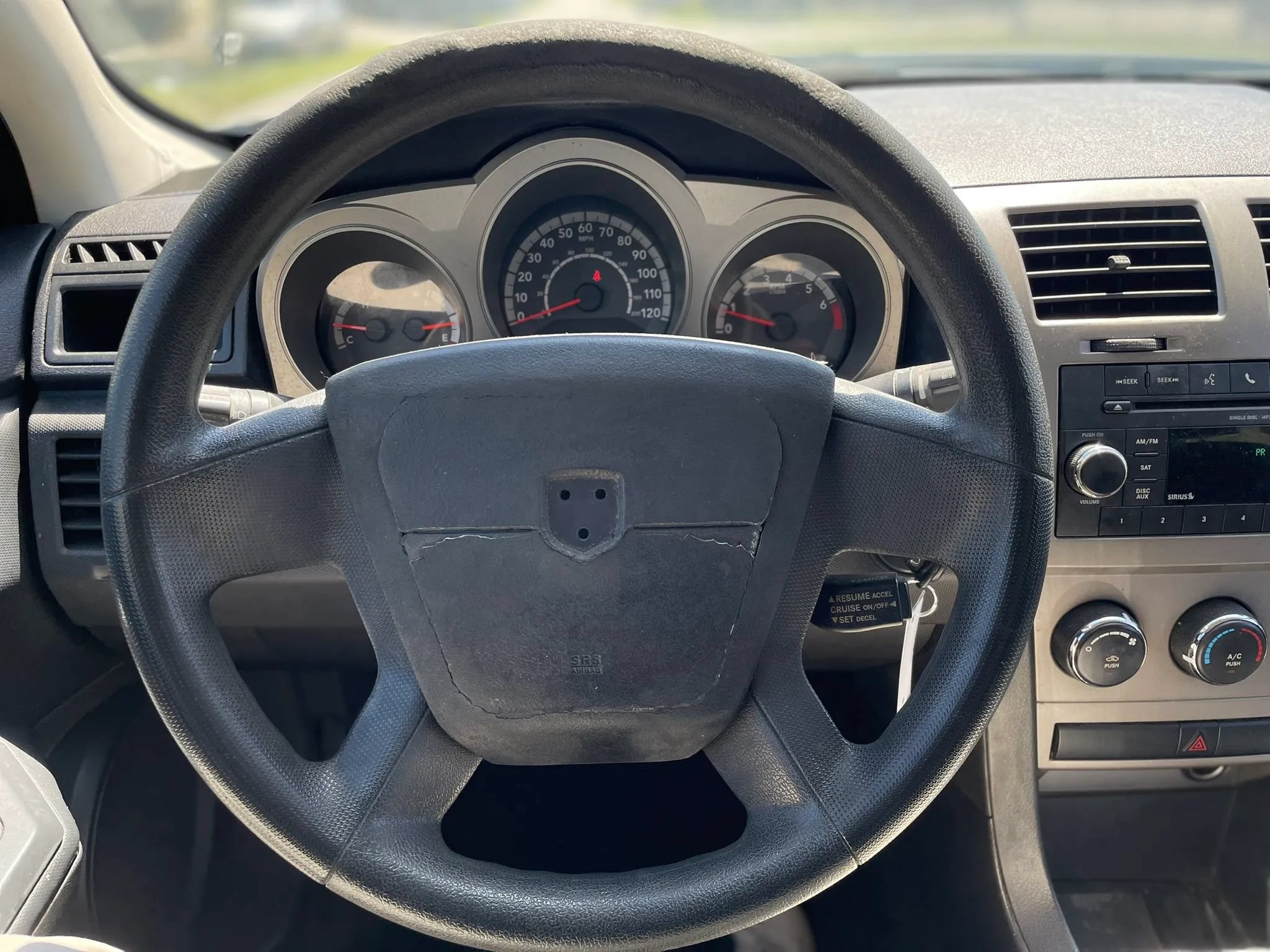 Used 2010 Dodge Avenger SXT FWD image 14