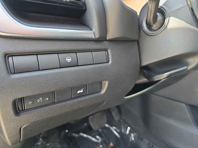 Used 2022 Nissan Rogue Platinum image 29