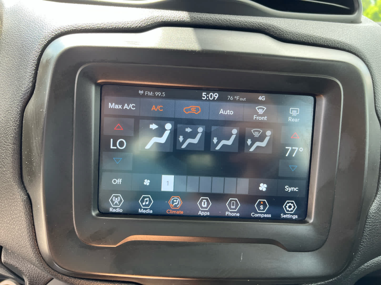 Used 2021 Jeep Renegade Sport AWD/4WD image 15
