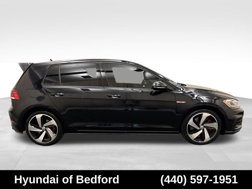 Used 2019 Volkswagen GTI SE FWD image 4