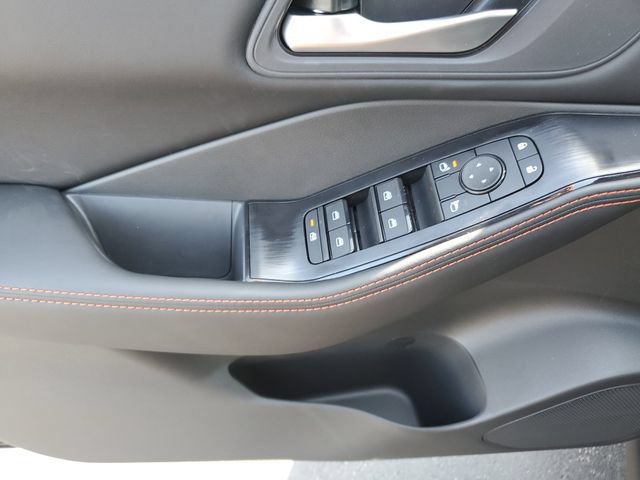 New 2026 Nissan Rogue SV AWD/4WD image 22
