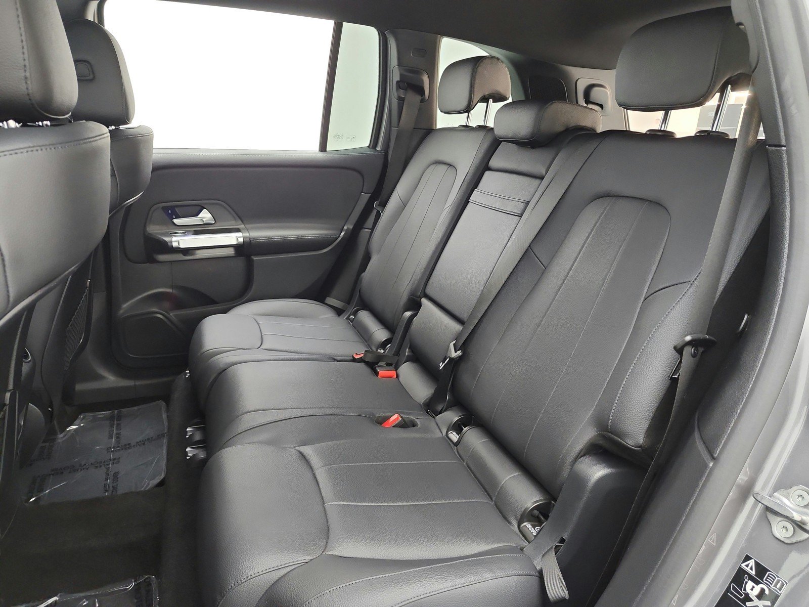 Used 2023 Mercedes-Benz GLB 250 image 15
