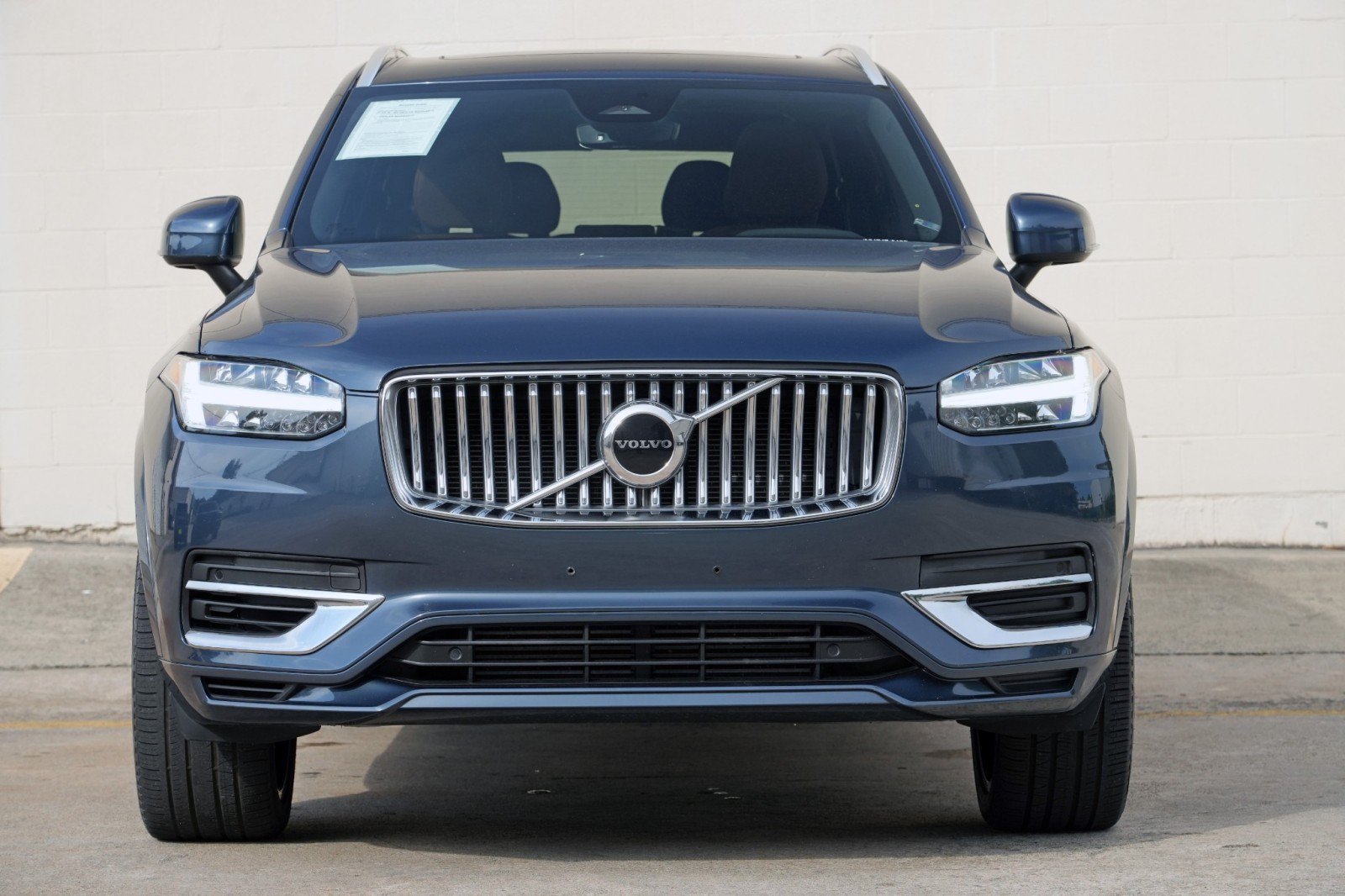 Used 2023 Volvo XC90 T8 Core AWD/4WD image 7