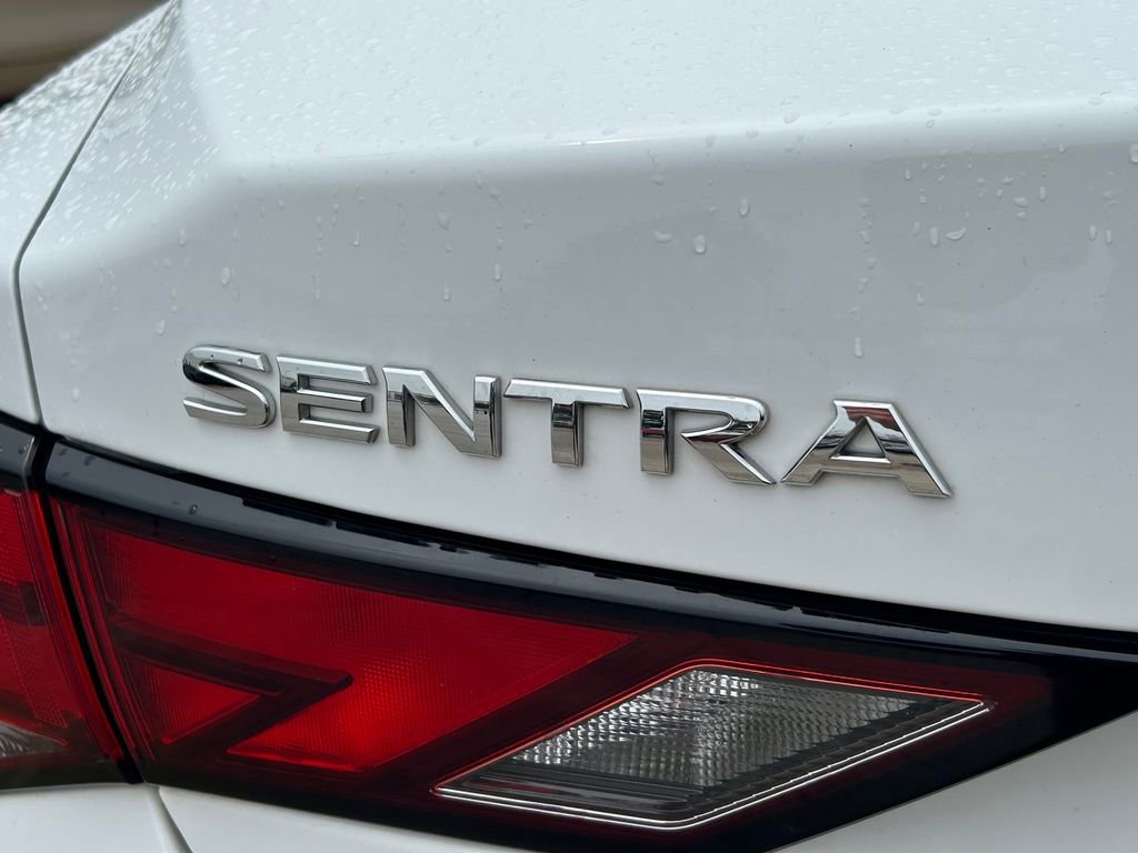 Used 2022 Nissan Sentra S image 12