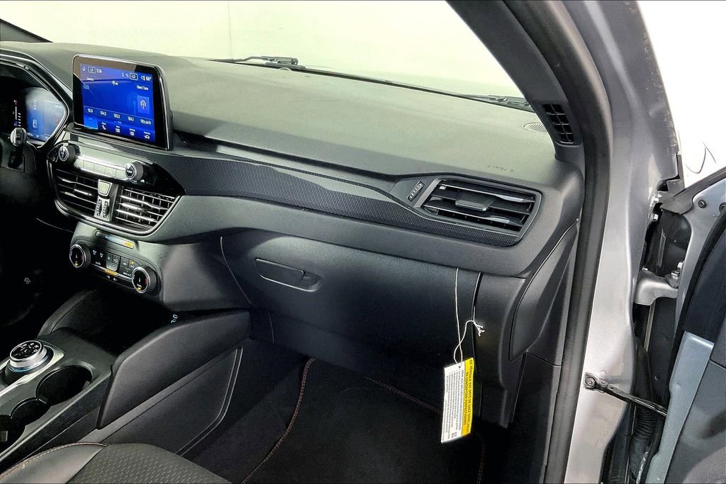 Used 2023 Ford Escape ST-Line image 22