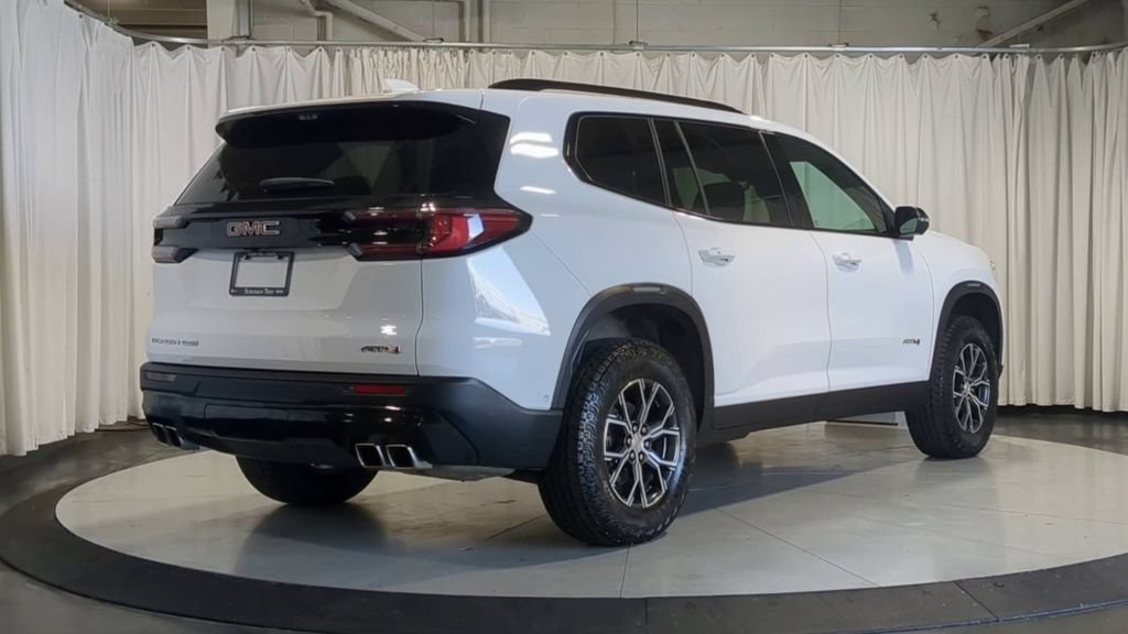 Used 2024 GMC Acadia AT4 w/ Super Cruise Package AWD/4WD image 8