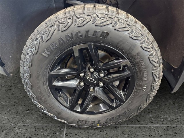 Used 2020 Chevrolet Silverado 1500 Custom Trail Boss w/ Custom Convenience Package image 23