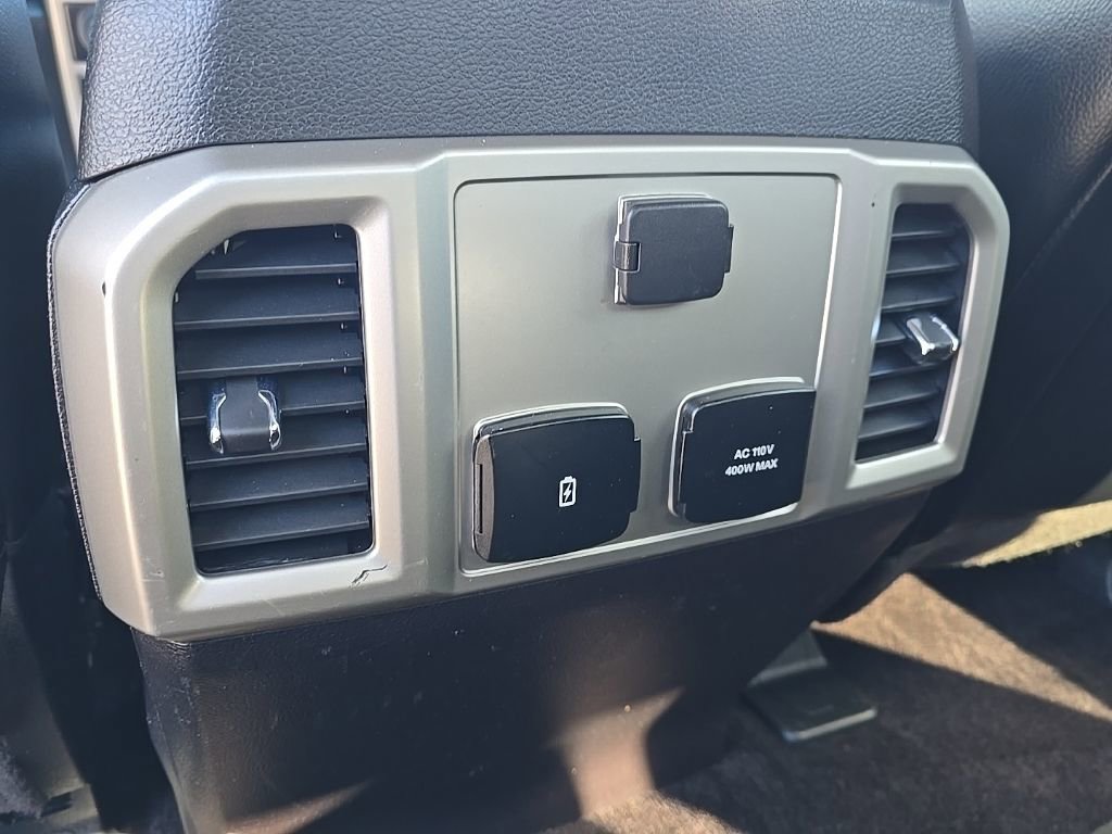 Used 2017 Ford F150 Lariat image 20