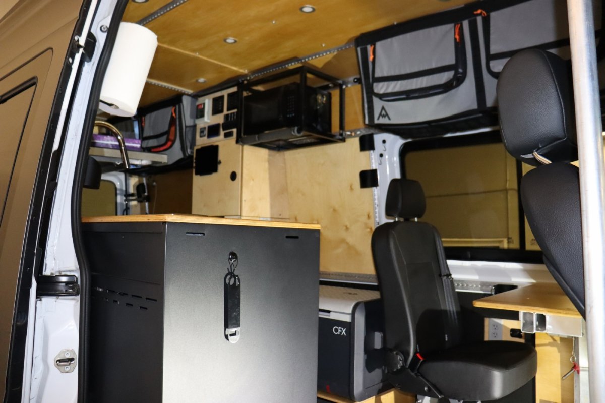 Used 2019 Mercedes-Benz Sprinter 4x4 170 image 34