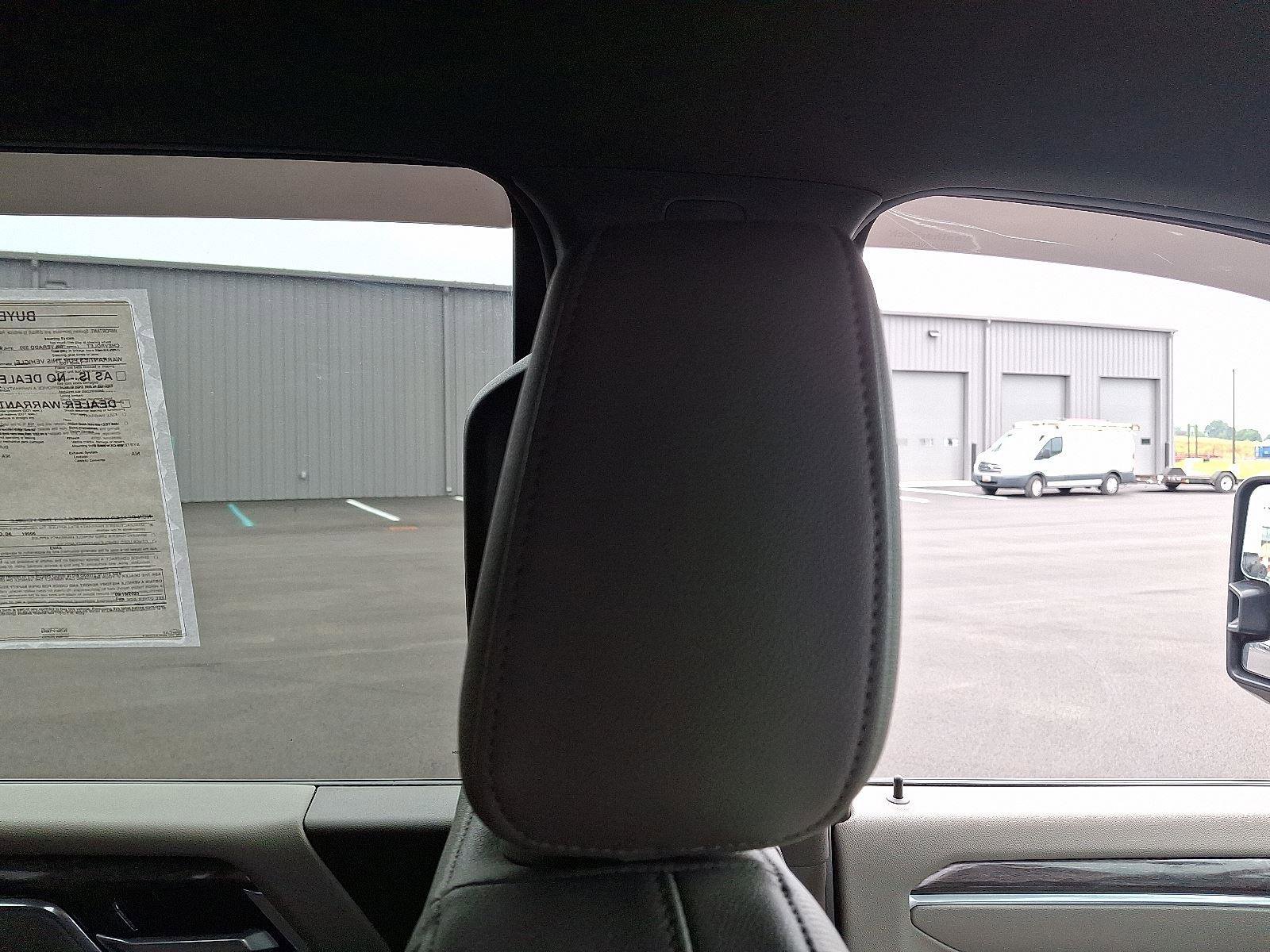 Used 2025 Chevrolet Silverado 3500 LTZ w/ LTZ Plus Package image 13