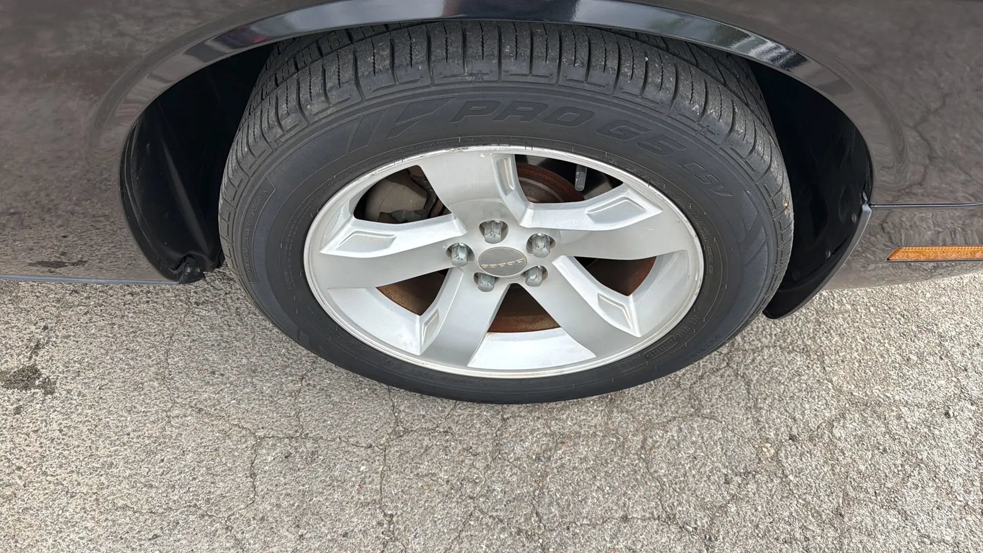 Used 2014 Dodge Challenger SXT RWD image 30