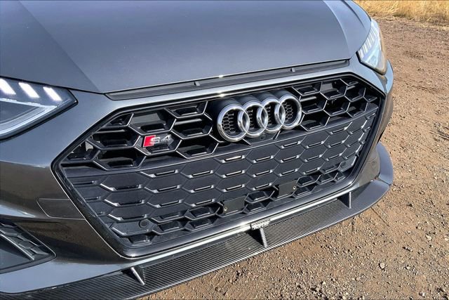 Used 2020 Audi S4 Premium Plus w/ Premium Plus Package image 30