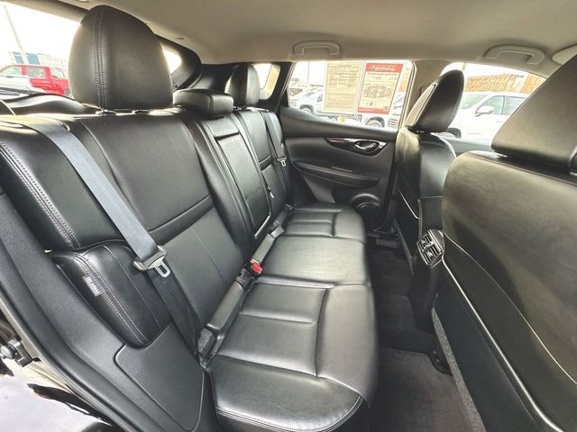 Used 2022 Nissan Rogue Sport SL image 26