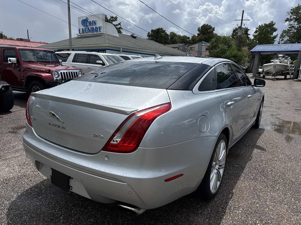 Used 2015 Jaguar XJ L Portfolio RWD image 8