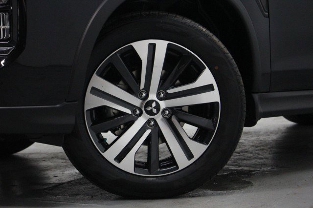 New 2026 Mitsubishi Outlander Sport ES image 3