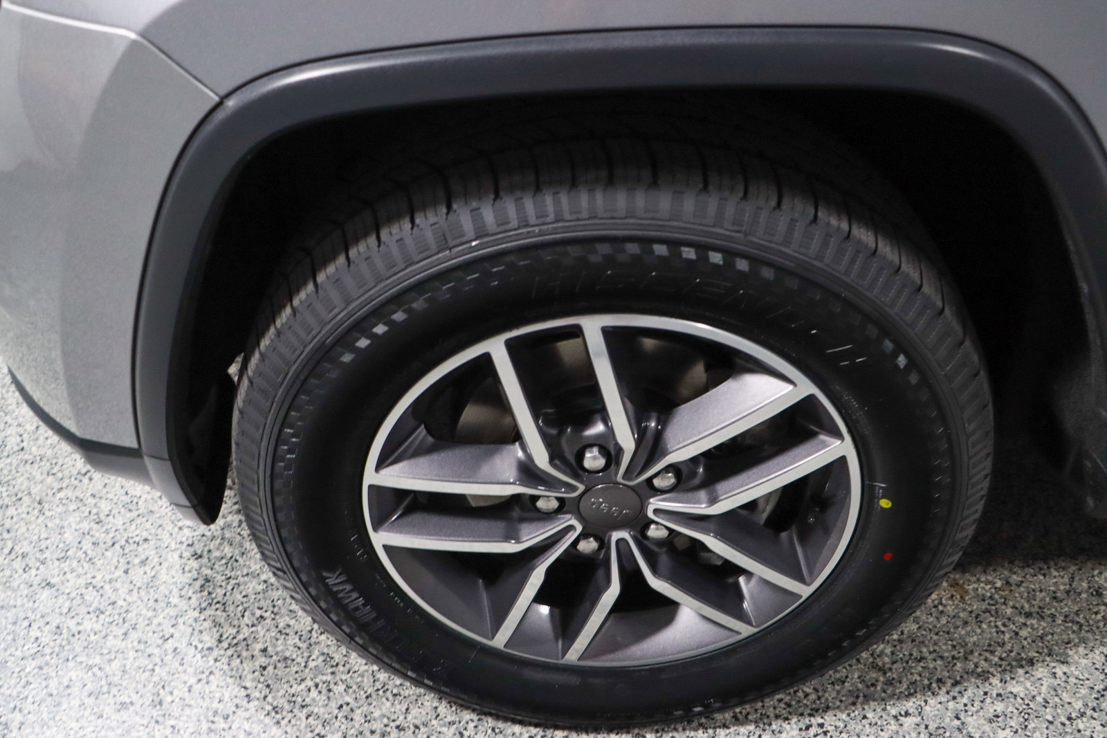 Used 2019 Jeep Grand Cherokee Limited w/ Luxury Group II image 11