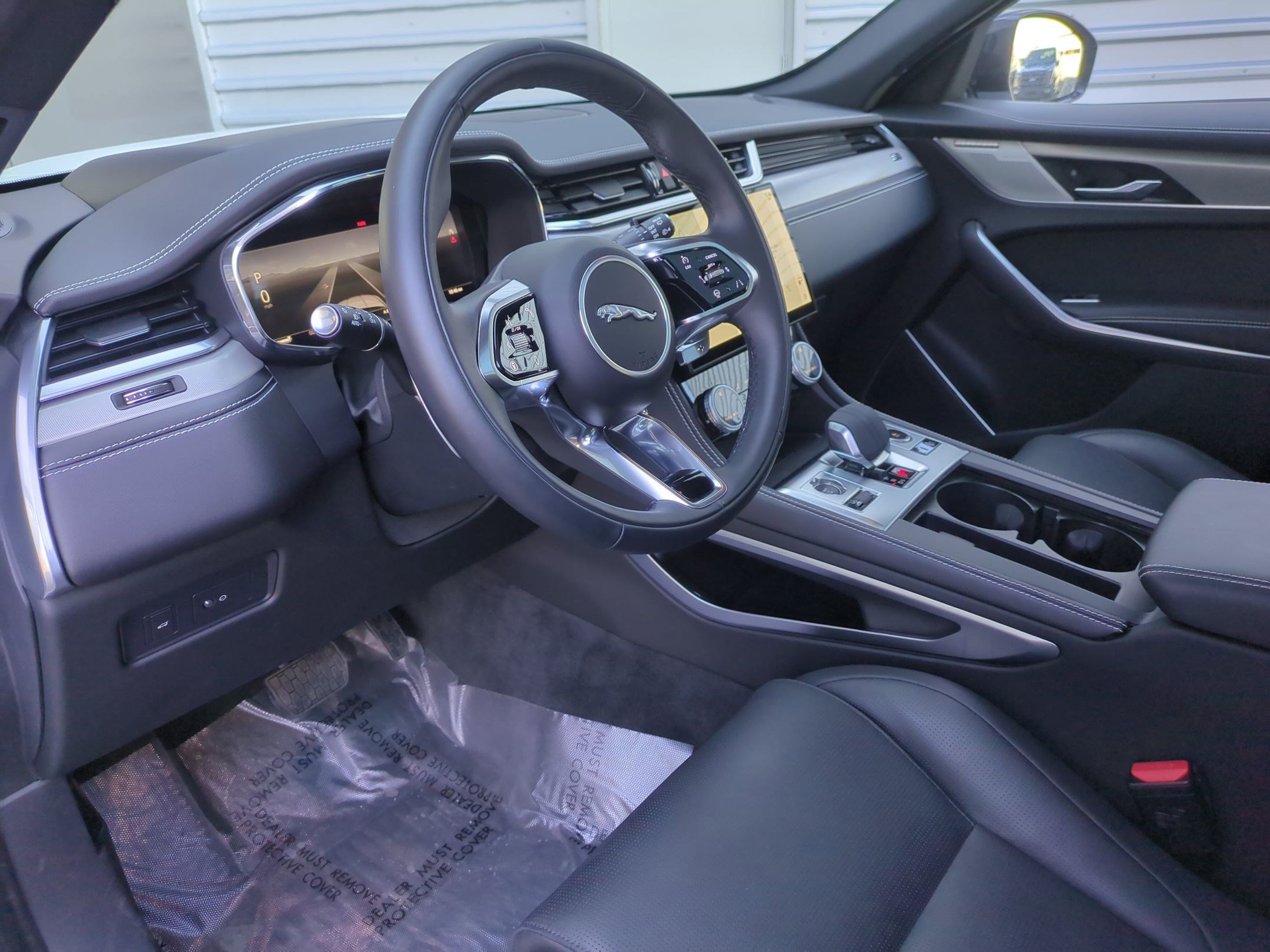 Used 2026 Jaguar F-PACE R-Dynamic S AWD/4WD image 14