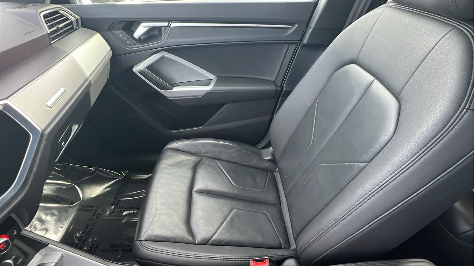 Used 2023 Audi Q3 2.0T Premium image 12