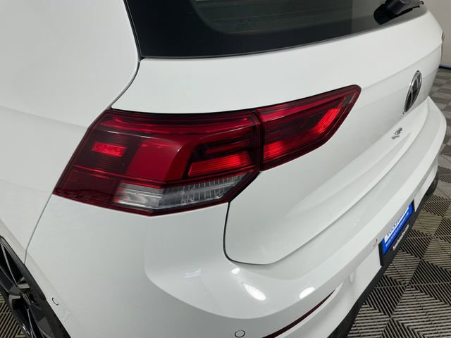 Used 2023 Volkswagen Golf R AWD/4WD image 17